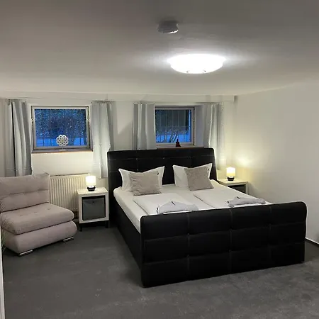 Souterrain Monteurwohnung Mit Sauna Und Garten * Rostock