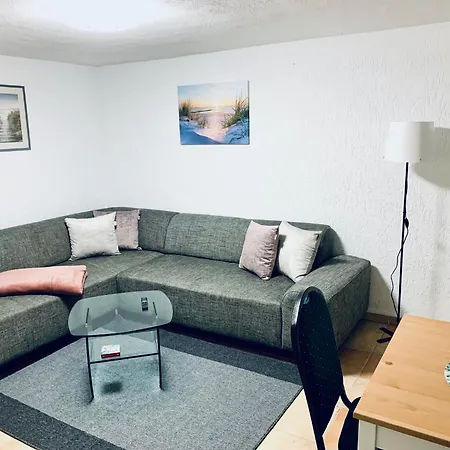 Souterrain Monteurwohnung Mit Sauna Und Garten Apartmán
