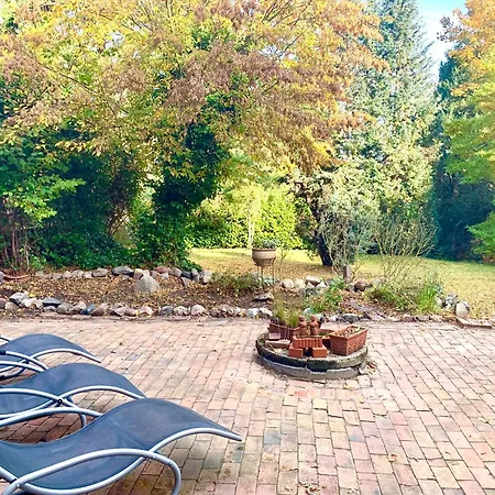 Apartment Souterrain Monteurwohnung Mit Sauna Und Garten *