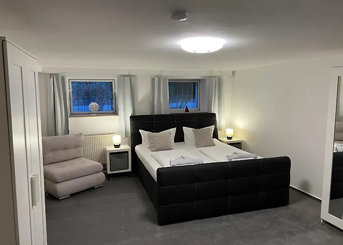 Souterrain Monteurwohnung Mit Sauna Und Garten * ロストック