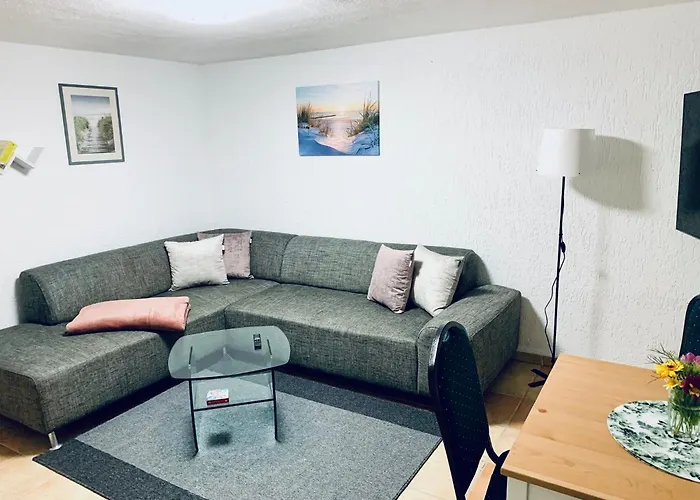 Souterrain Monteurwohnung Mit Sauna Und Garten Apartmán
