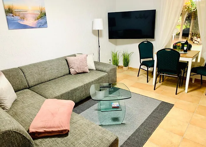 Apartmán Souterrain Monteurwohnung Mit Sauna Und Garten